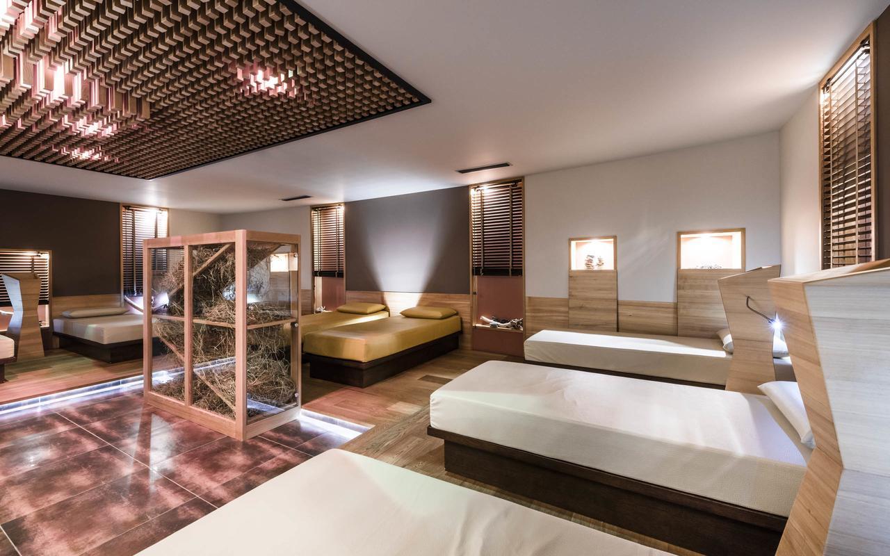 Der Mohrenwirt **** Hotel Burgusio Exterior photo